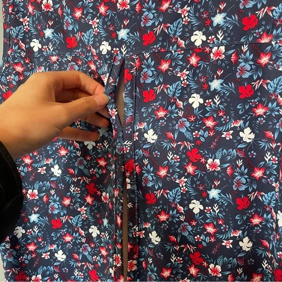 Columbia keyhole back Floral Sleeveless Tank Top - Blue and Red size small - Picture 11 of 12